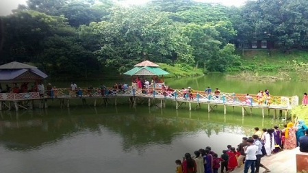 পড়ার বিষয় পর্যটন