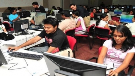 প্রশিক্ষণ নিন, ক্যারিয়ার গড়ুন