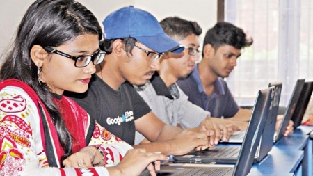 ফ্রিল্যান্সিং : জানতে হবে, শিখতে হবে